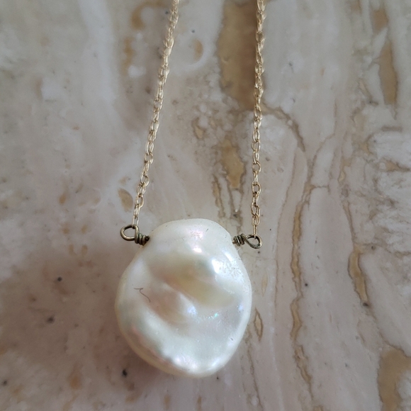 14k Pearl Necklace - Picture 3 of 8